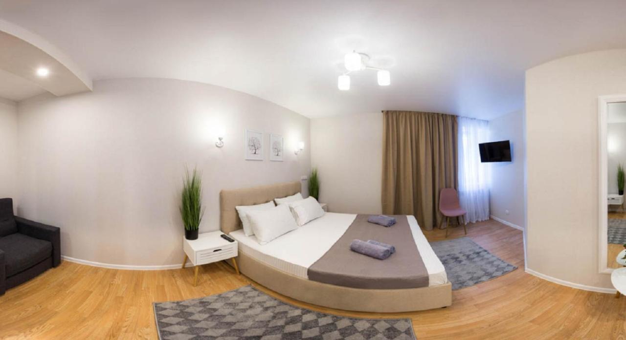 Apartment In The City Center - Gimnasiyna Naberezhna 24A-1 Харків Екстер'єр фото