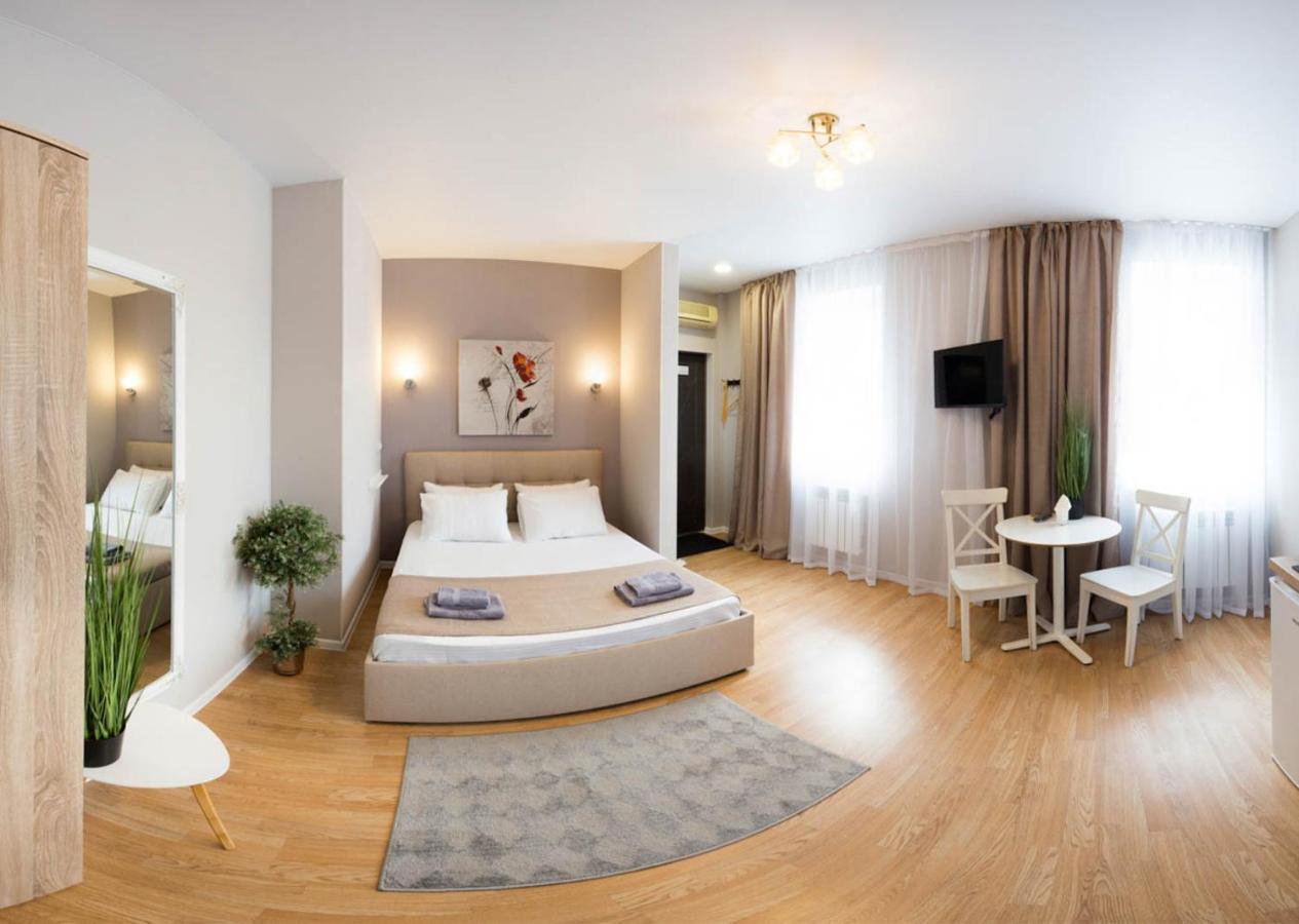 Apartment In The City Center - Gimnasiyna Naberezhna 24A-1 Харків Екстер'єр фото