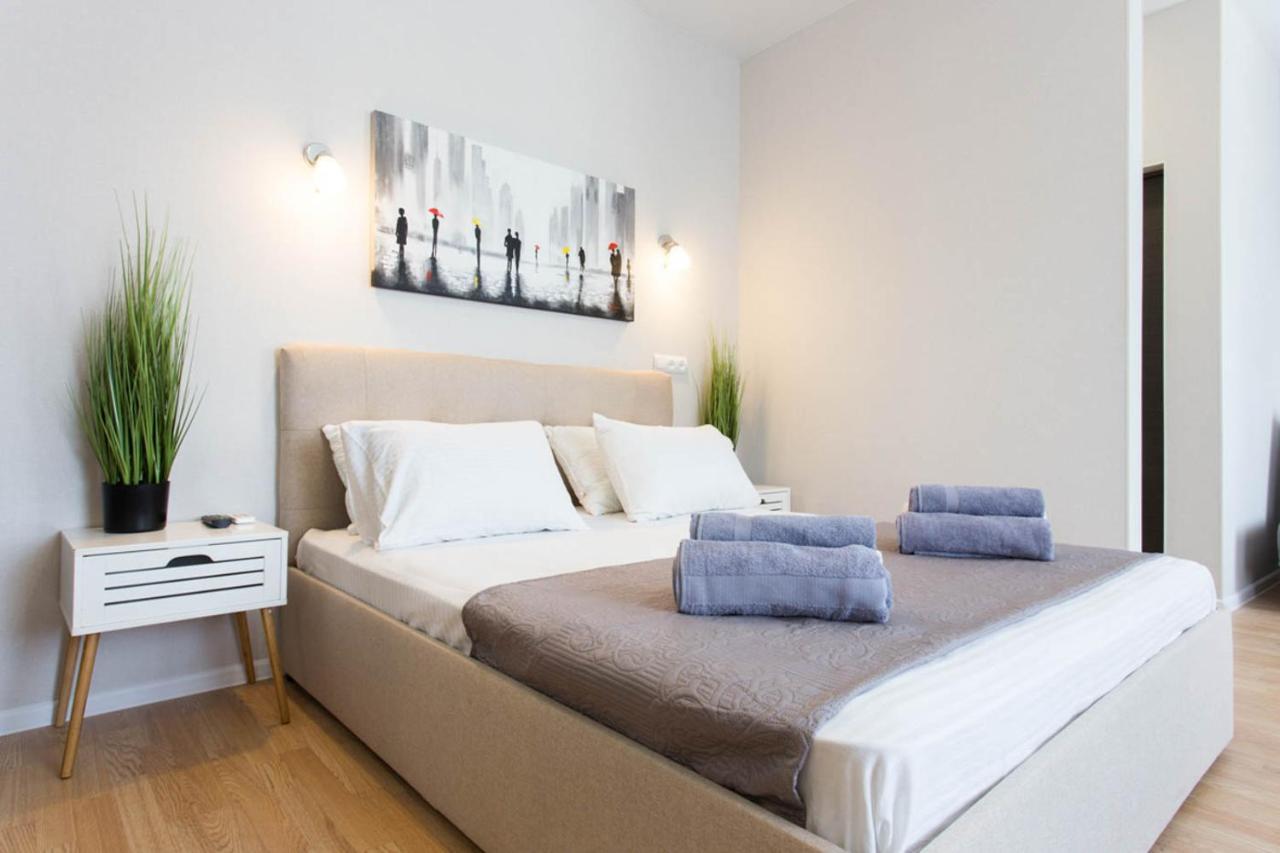 Apartment In The City Center - Gimnasiyna Naberezhna 24A-1 Харків Екстер'єр фото
