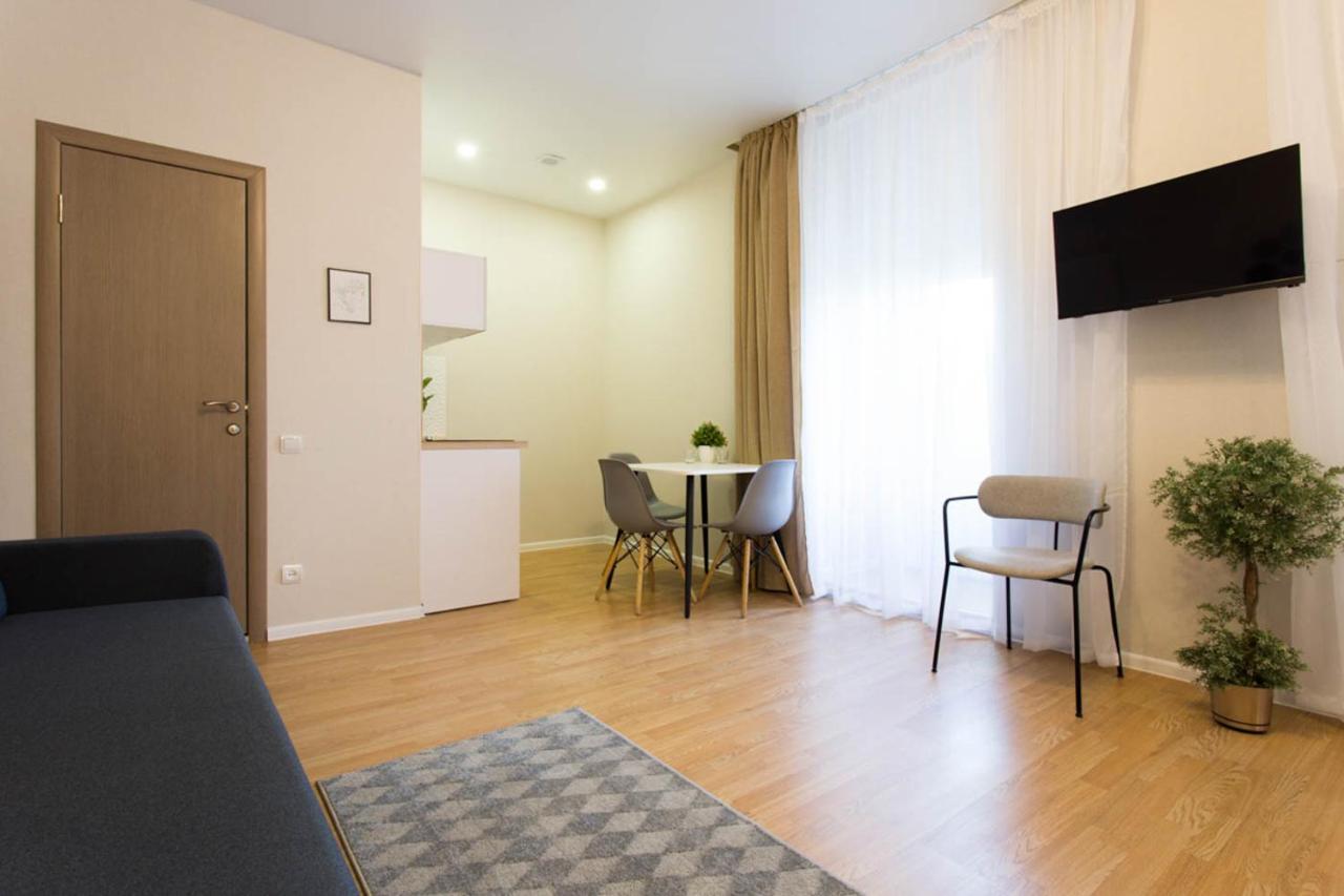 Apartment In The City Center - Gimnasiyna Naberezhna 24A-1 Харків Екстер'єр фото