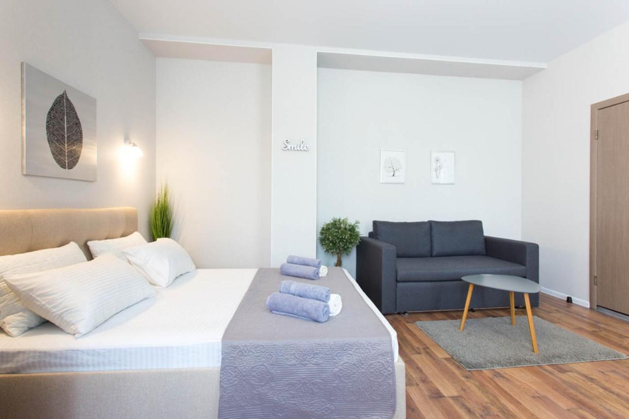 Apartment In The City Center - Gimnasiyna Naberezhna 24A-1 Харків Екстер'єр фото