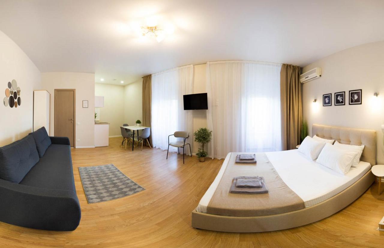 Apartment In The City Center - Gimnasiyna Naberezhna 24A-1 Харків Екстер'єр фото