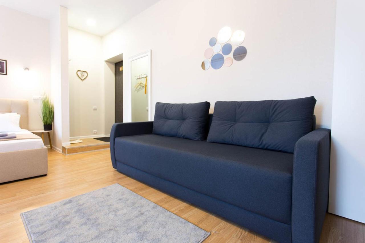 Apartment In The City Center - Gimnasiyna Naberezhna 24A-1 Харків Екстер'єр фото