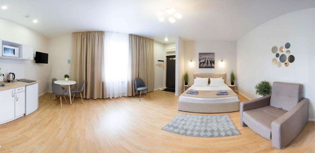 Apartment In The City Center - Gimnasiyna Naberezhna 24A-1 Харків Екстер'єр фото